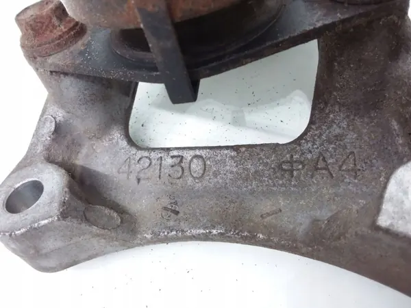 Support différentiel arrière Toyota OEM 42130A4 - Occasion image 3