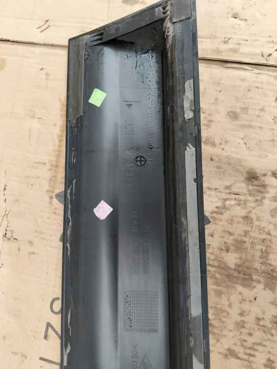 OEM 808211786R Vasen Kylkilista Renault Kangoo Karossi image 4