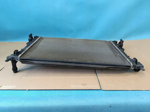Radiateur d'eau OEM 5Q0121251HS pour VW Tiguan II image 4