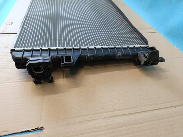 Radiateur d'eau OEM 5Q0121251HS pour VW Tiguan II image 6