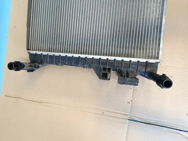 Radiateur d'eau OEM 5Q0121251HS pour VW Tiguan II image 7