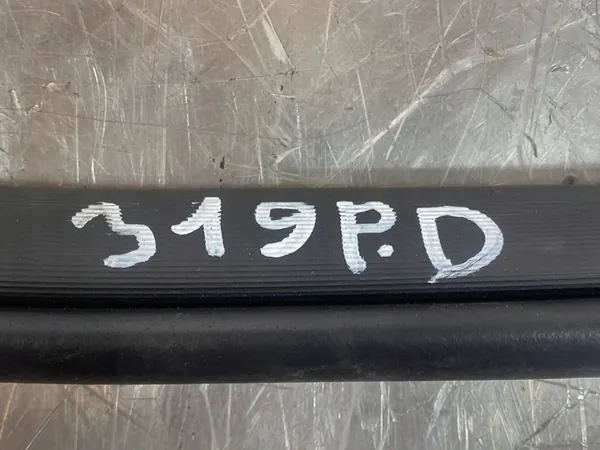 Vedação da porta dianteira SsangYong Rexton 2017 image 2