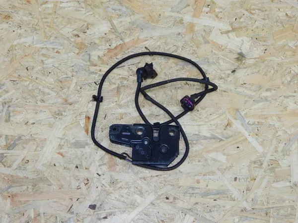 VW T5 Motorhaubenverriegelungssensor OEM 7H0823509A Komplett image 2