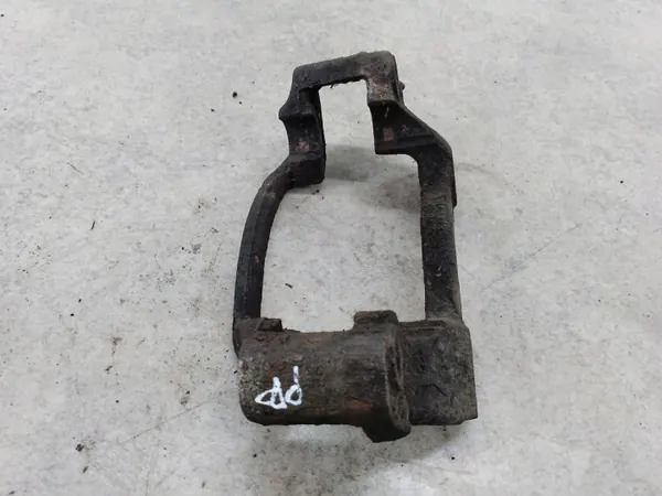 OEM JARZMO PRAWY PRZÓD OPEL MOVANO A 2.5 CDTI image 4