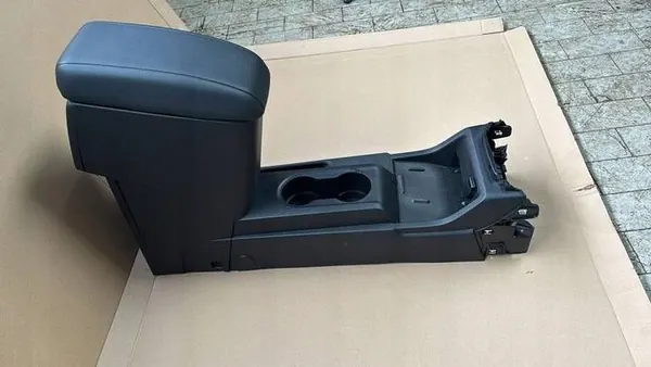 Accoudoir central OEM BZC1508 pour Renault Kangoo image 2