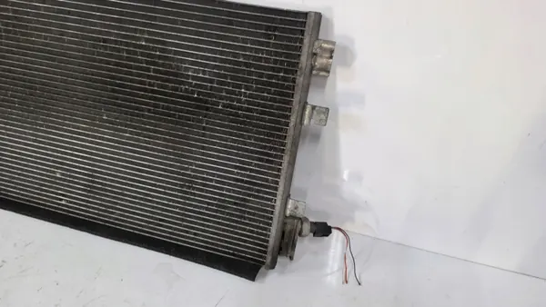Condenseur AC OEM 921000294R pour Renault Scenic III image 3