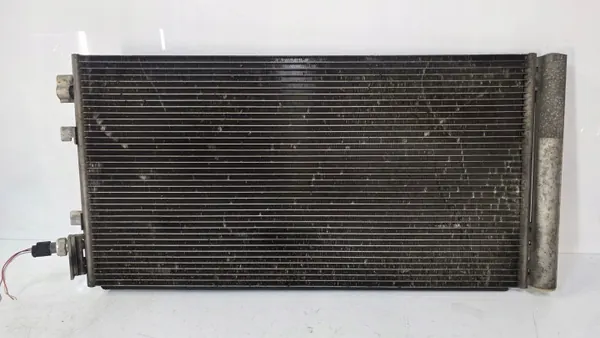 Condenseur AC OEM 921000294R pour Renault Scenic III image 7