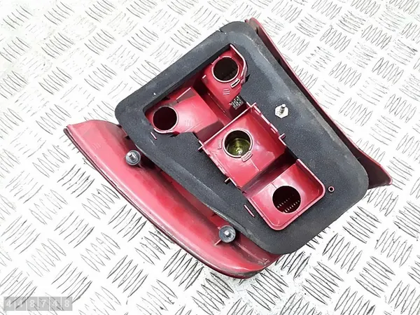 Luz trasera izquierda VW PASSAT B5 2002 3B5945095F image 6