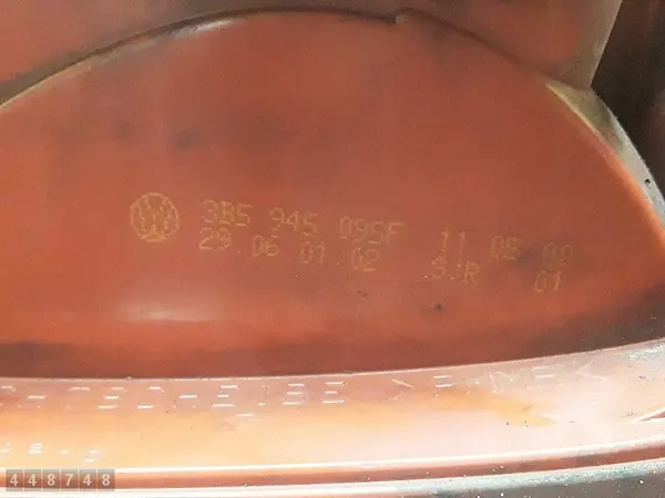 Luz trasera izquierda VW PASSAT B5 2002 3B5945095F image 7