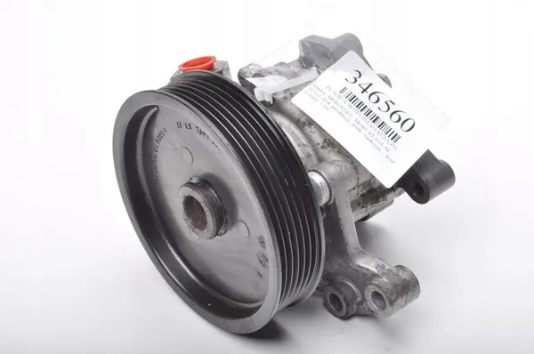 MERCEDES W164 6.3 AMG Servostyrningspump A0044669301 image 2