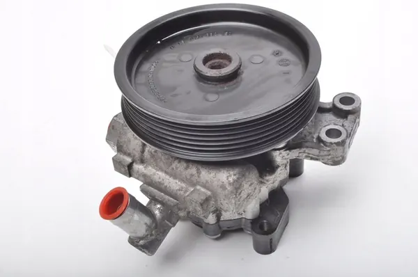 MERCEDES W164 6.3 AMG Servostyrningspump A0044669301 image 7