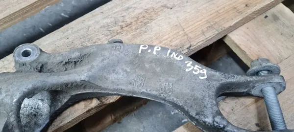 OEM 8W0413038 Fram Höger Stötdämparfäste för Audi A5 image 3