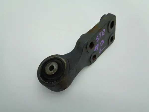 Iveco Stralis Cabinehendelbevestiging OEM 345634363345 image 4