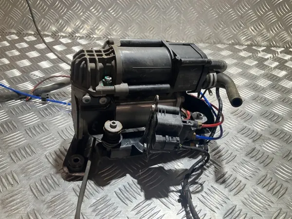 Pieza original BMW OE 6886721 usada image 6
