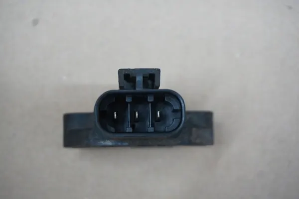 Módulo de encendido Nissan Terrano II OEM 000003 image 3