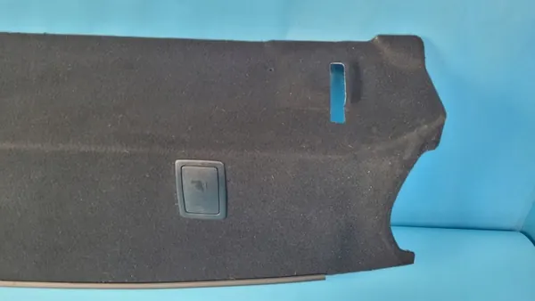 Étagère de coffre Dodge Challenger SXT OEM 1ZA12DX9AH image 6