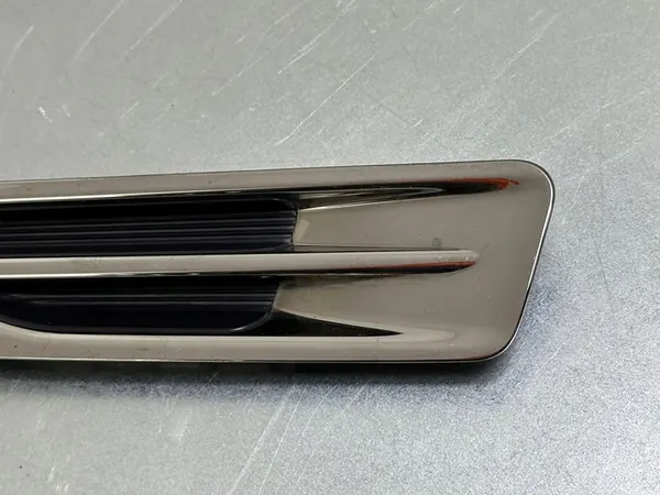 KIA Optima 2018 Etuvasen Trim 87771D4000 image 2