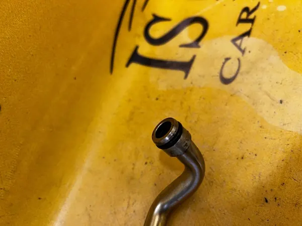 Durite de Refroidisseur d'Huile Porsche 991 911 GTS 3.0 - OEM image 3