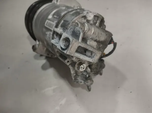 ILMASTOINTIKOMPRESSORI VOLVO XC40 20r 31497908 image 5