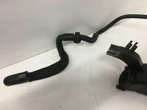 Filtro de carbón Volkswagen Passat B5 image 2