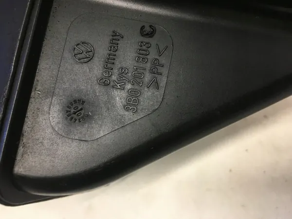 Filtro de carbón Volkswagen Passat B5 image 6