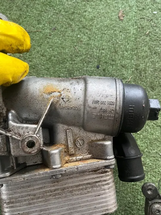 Öljynjäähdytin Renault OE OEM 251083 - Käytetty image 3