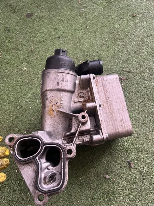 Öljynjäähdytin Renault OE OEM 251083 - Käytetty image 5