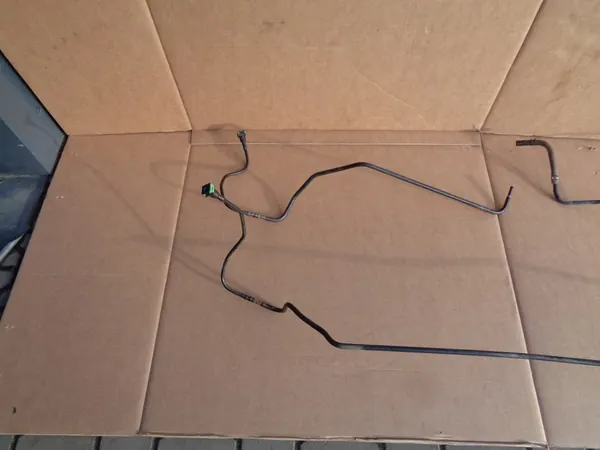 PEUGEOT 4007 2.2HDI Kraftstoffleitungen image 2