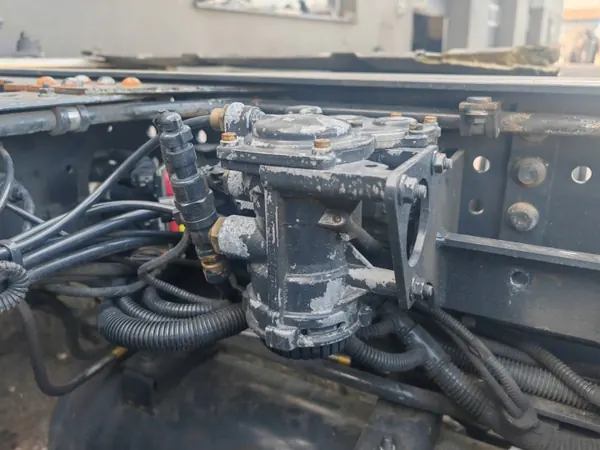 Modulador EBS Iveco S-Way 19r OEM REUROPA123 image 4