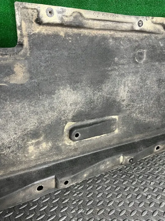 AUDI A6 C7 A7 Nedre Vänster Underkåpa 4G0825207E image 3