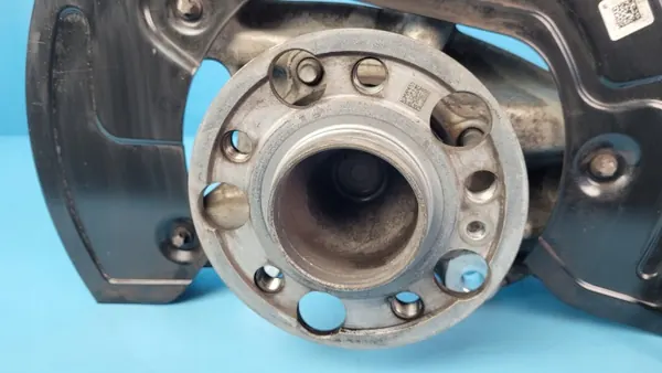 Mercedes EQE W295 Vorderachsschenkel links OEM A2974210100 image 6