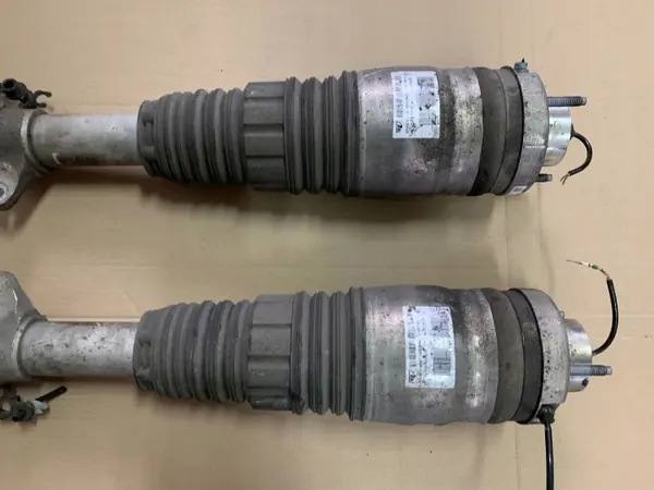Luftfjädring fram höger OEM 6700374360 Maserati Levante image 3