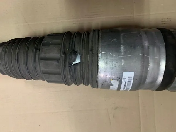 Luftfjädring fram höger OEM 6700374360 Maserati Levante image 7