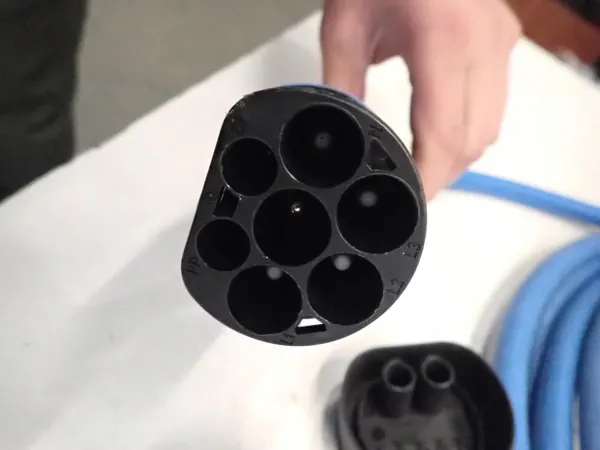Câble de charge Tesla OEM 36247 Mennekes Mode 3 image 6