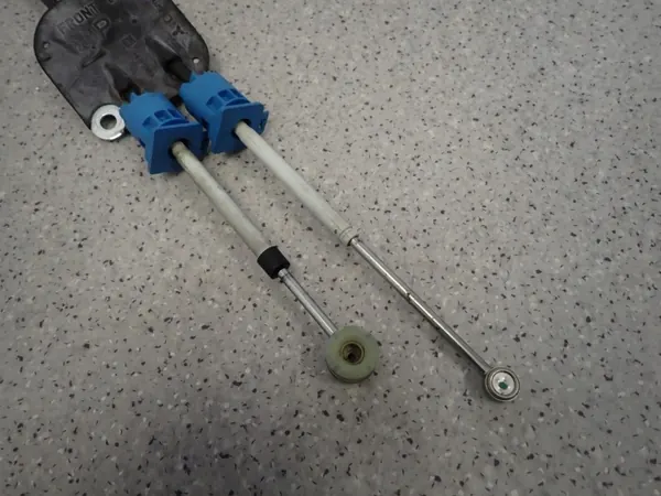 Mitsubishi Colt CZ3 04-12 Versnellingskoppeling OEM image 3