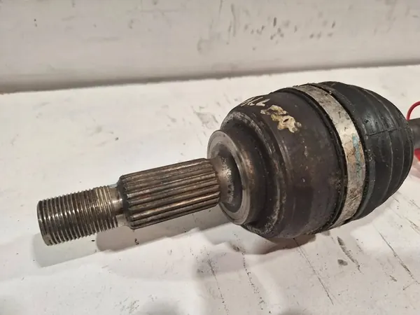 Vänster framaxel Renault Clio III 1.2 16V image 2