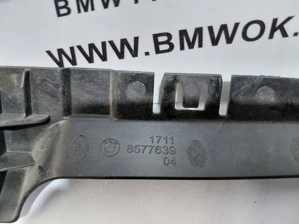 BMW Koelerrasterbevestiging OEM 8577636 8577639 8577640 image 8