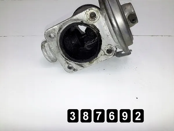 Vanne EGR BMW E87 2.0 D 163 CV 04-07 image 4