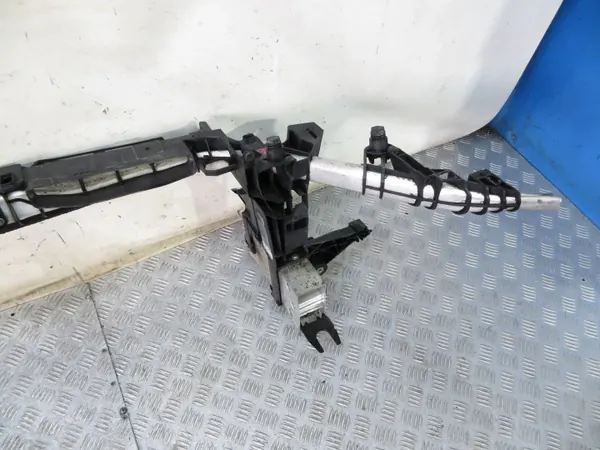 Mercedes W246 framaxel förstärkning OEM 091/026 image 6
