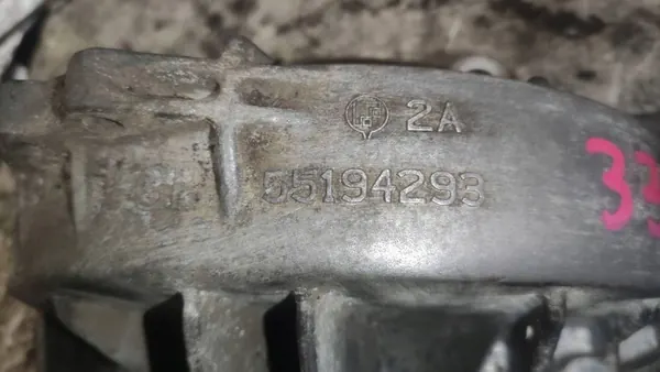 Versnellingsbakdeksel OEM 55194293 voor Opel Fiat CDTI image 9
