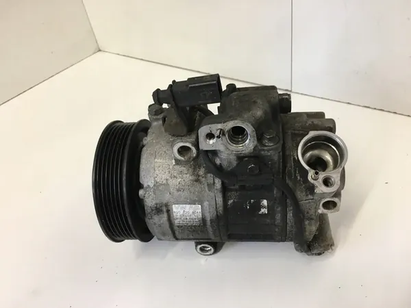 VW Scirocco 2.0 TSI Avauskytkin 1K0905851B 1K0905865A image 2