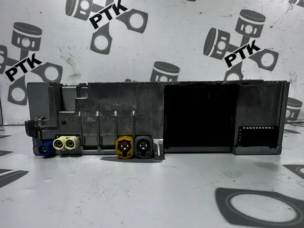 PASSAT B8 GOLF 7 SYSTÈME DISCOVERY PRO + ÉCRAN + CADRE image 2