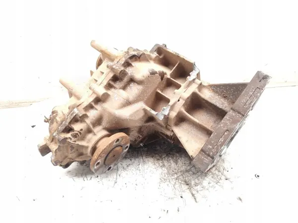 Ssangyong Vaihteisto OEM 32000-38100 Käytetty image 4
