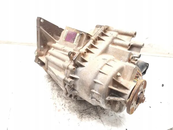 Ssangyong Vaihteisto OEM 32000-38100 Käytetty image 6