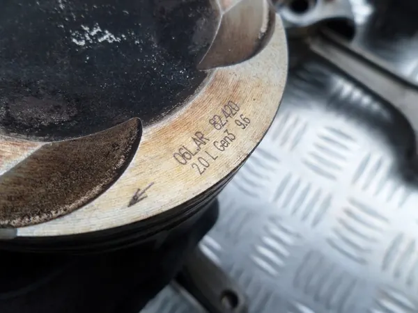 VW Audi Seat Skoda 1.8 2.0 TSI TFSI Biela 06LJ image 4