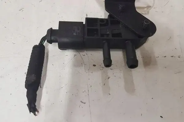 DPF Trycksensor OPEL ANTARA 2.0L Diesel image 2