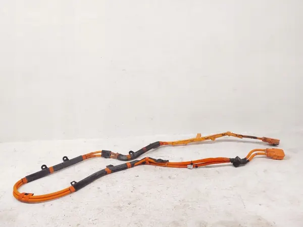 BMW 530e Hoogspanningskabel OEM 6823637 - Gebruikt image 5