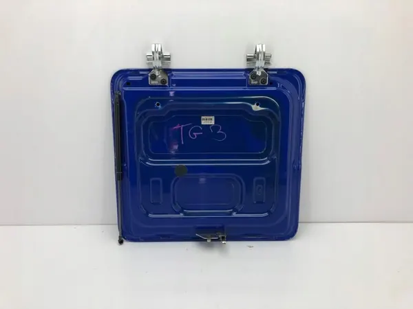 Puerta de compartimento derecha MAN TG3 TGX OEM 879348652735628926591 image 4
