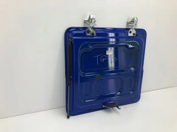 Puerta de compartimento derecha MAN TG3 TGX OEM 879348652735628926591 image 5