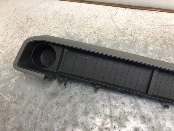Bekerhouder OEM 7C1858338BILI voor VW Crafter II image 3